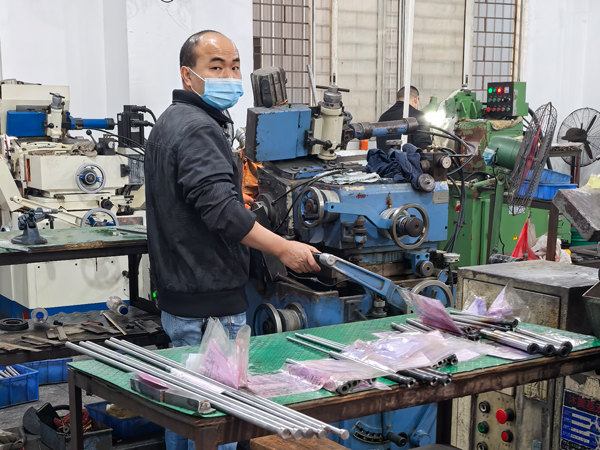 模具顶针厂家